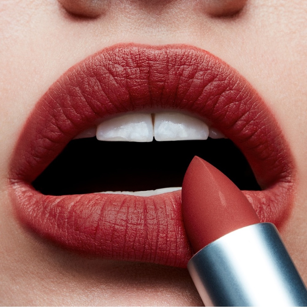 MAC Devoted to Chili 🌶️  Matte Lipstick 💄 - Picture 2 of 6